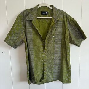 Sig Zane Olive Green Patterned Casual Button-Down Shirt